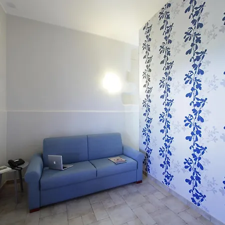 Apart-hotel Casal Sikelio 4*
