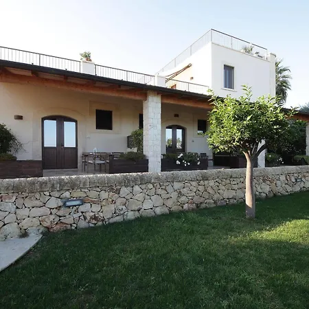 Apart-hotel Casal Sikelio 4*