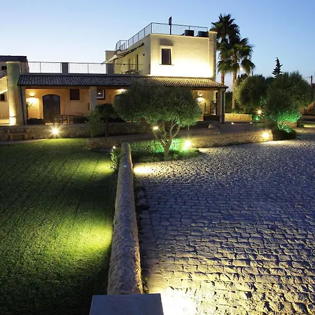 Apart-hotel Casal Sikelio 4*