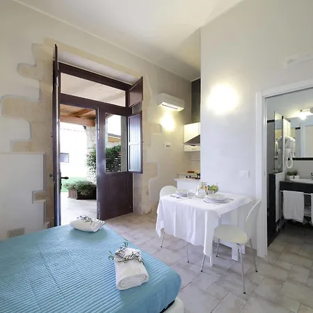 Casal Sikelio Apart-hotel 4*